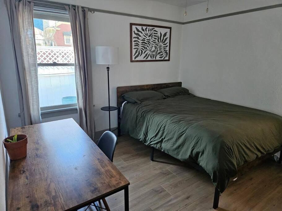 Entire Home In Historic Long Beach Close To Shops 외부 사진