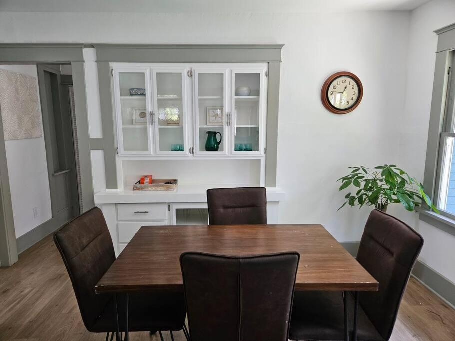 Entire Home In Historic Long Beach Close To Shops 외부 사진
